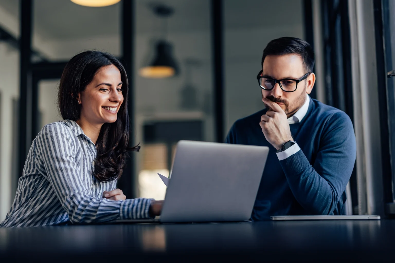 Img-blog-In-House-vs-Outsourced-IT-Which-Is-Right-for-Your-Small-Business